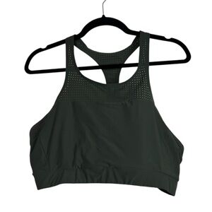 Athleta Swimsuit Bonaire Sporty Bikini Top
